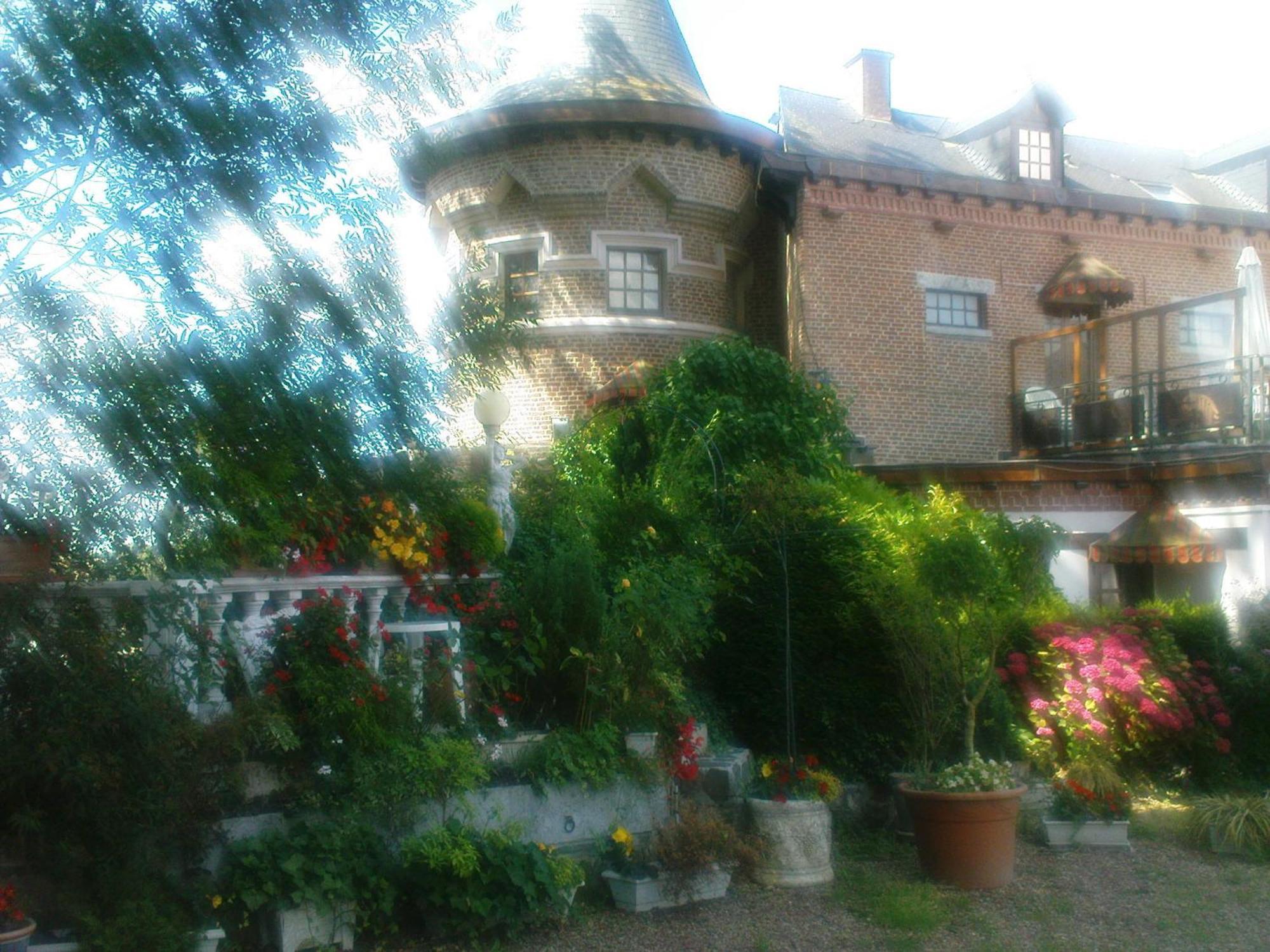 Chateau La Tour Du Roy Vervins Екстериор снимка