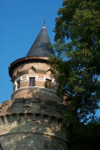 Chateau La Tour Du Roy Vervins Екстериор снимка